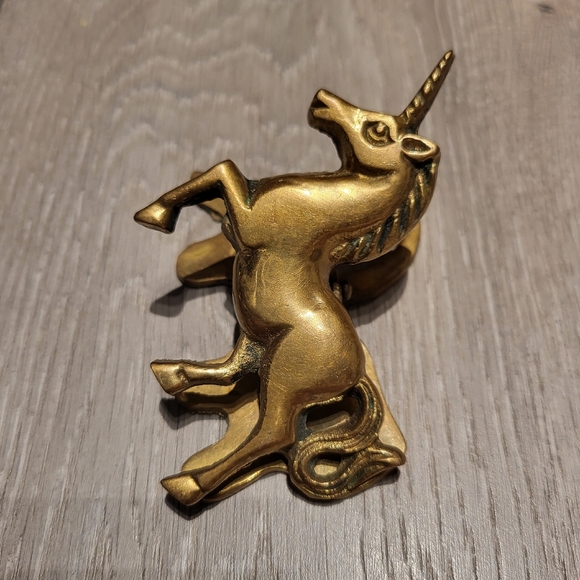 Vintage Brass Unicorn Clip - Picture 3 of 11
